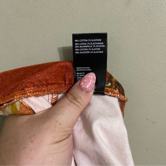 URBAN OUTFITTERS SZ 27 UO Velvet Ruched V-Front Pant - Picture 6 of 7